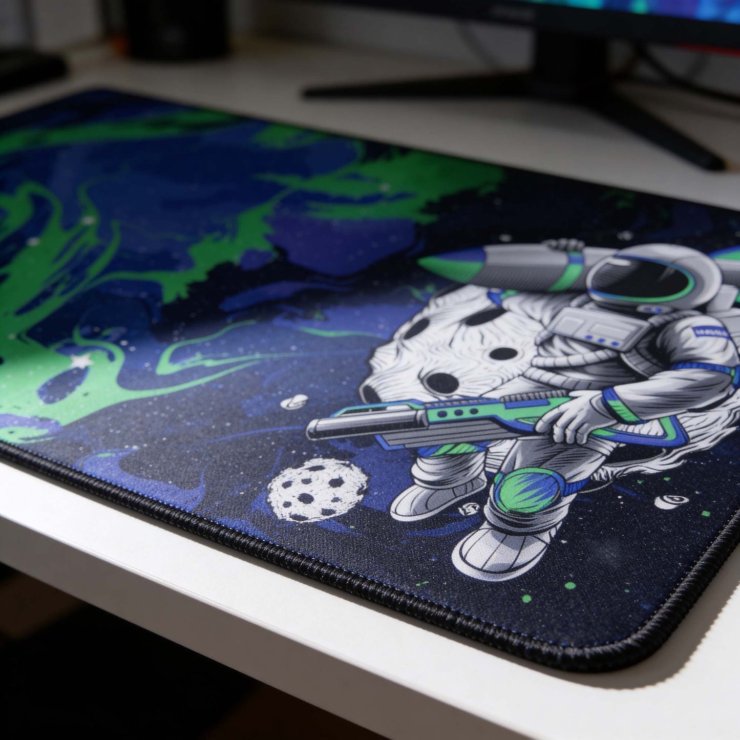 MAZE Ultraglide 2 Astro RCT-GB Green Burst 2XL Extended Gamers Desk Mat Qatar

