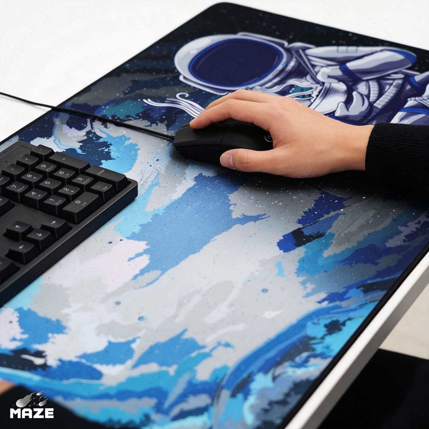 MAZE Ultraglide 2 – Astro NDS-B 2XL Extended Gamers Desk Mat
