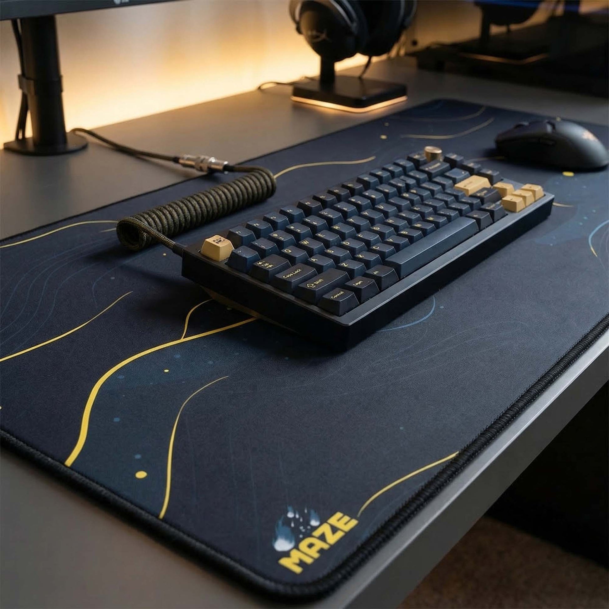 MAZE Light Series Goldwaves 2XL extended gaming desk mat blue floral design