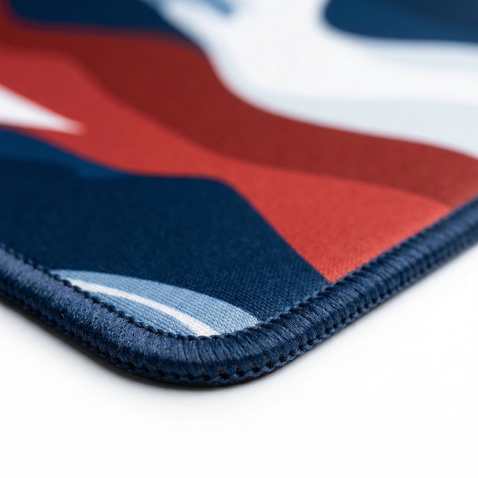 MAZE Light Series Patriot 2XL extended gaming desk mat red white blue camo design