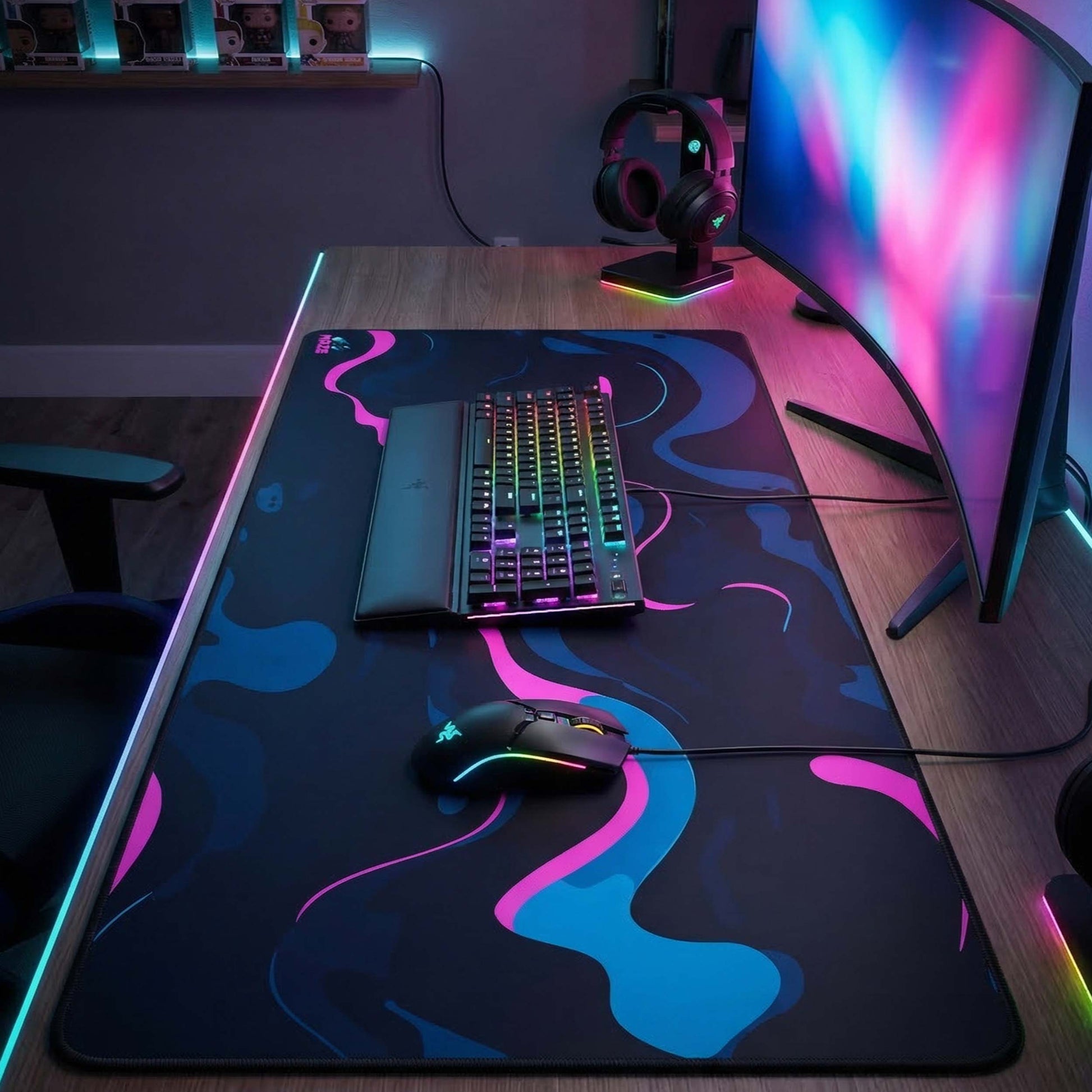 MAZE Zephyrion PB Extended Gaming Desk Mat