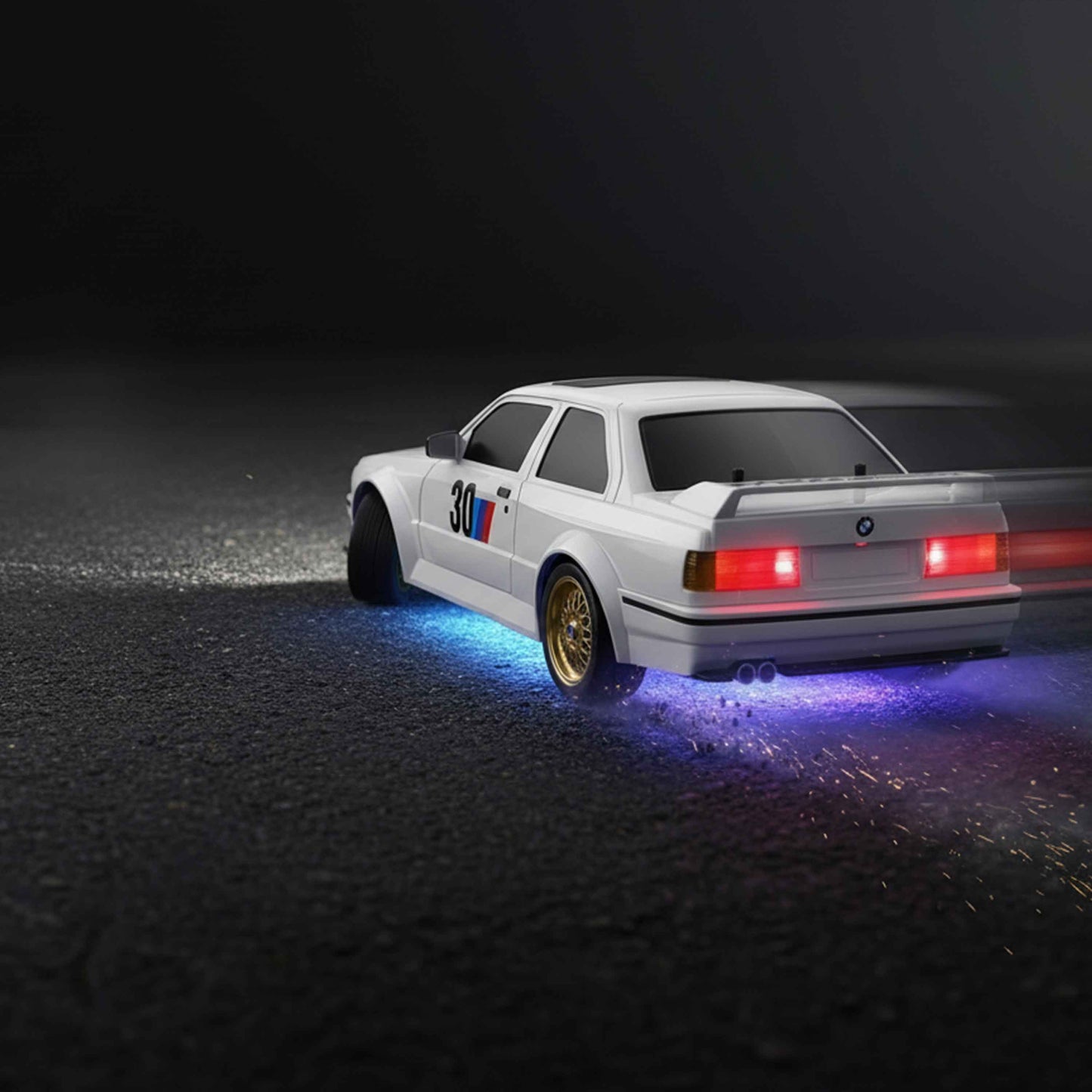 1:16 RC Drift Car 30km/h – 7-Color Neon Lights + Front/Rear Lights, 2.4GHz Remote