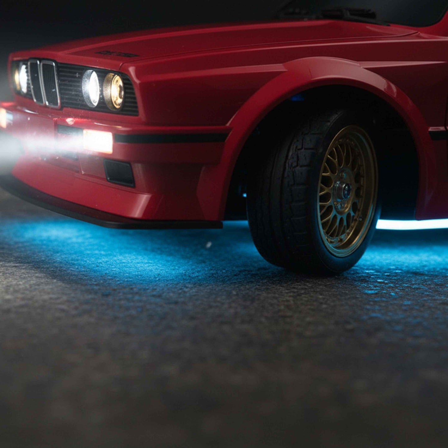 1:16 RC Drift Car 30km/h – 7-Color Neon Lights + Front/Rear Lights, 2.4GHz Remote