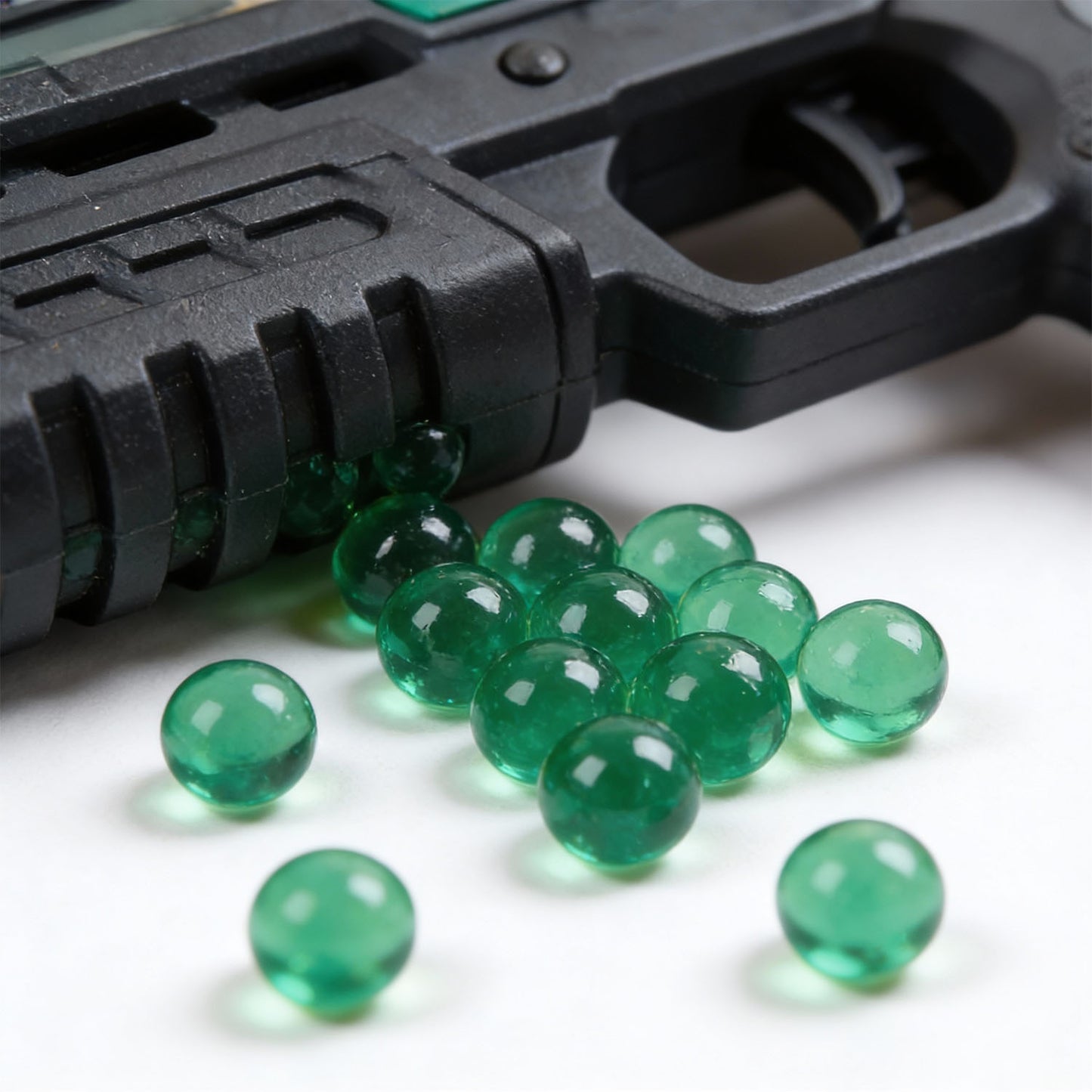 Green gel balls 20,000 pcs water gel beads for gel blaster toys