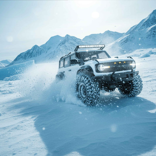 4 WD 1:16 RTR 4WD RC Off-Road SUV – 2.4GHz, IPX4, 7.4V Battery (31.5cm) Climbing Vehicle