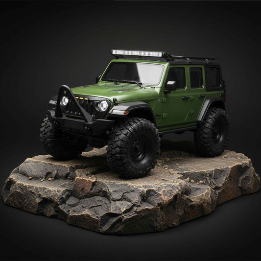 1:16 RTR 4WD RC Off-Road SUV (Green) – 2.4GHz, IPX4, 7.4V Battery Climbing Vehicle