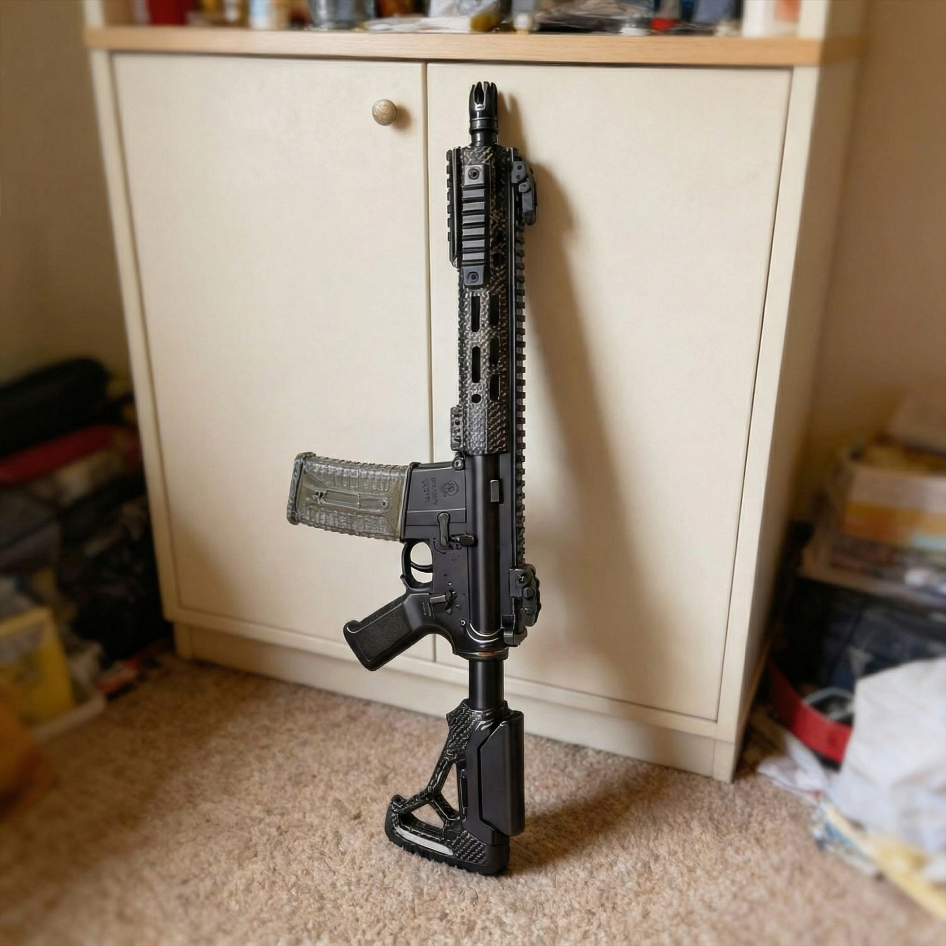 AR-15 electric gel blaster with spiral metal inner barrel and electric magazine