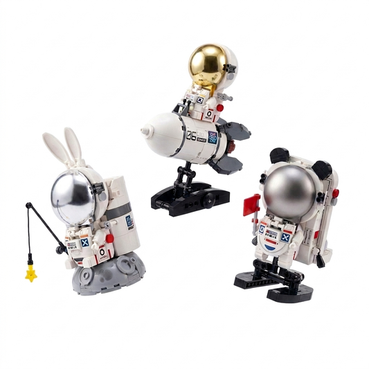 Sluban Pleyerid Astronaut Creative Life Bricks – Space Figure Desk Accessories (Display Set)