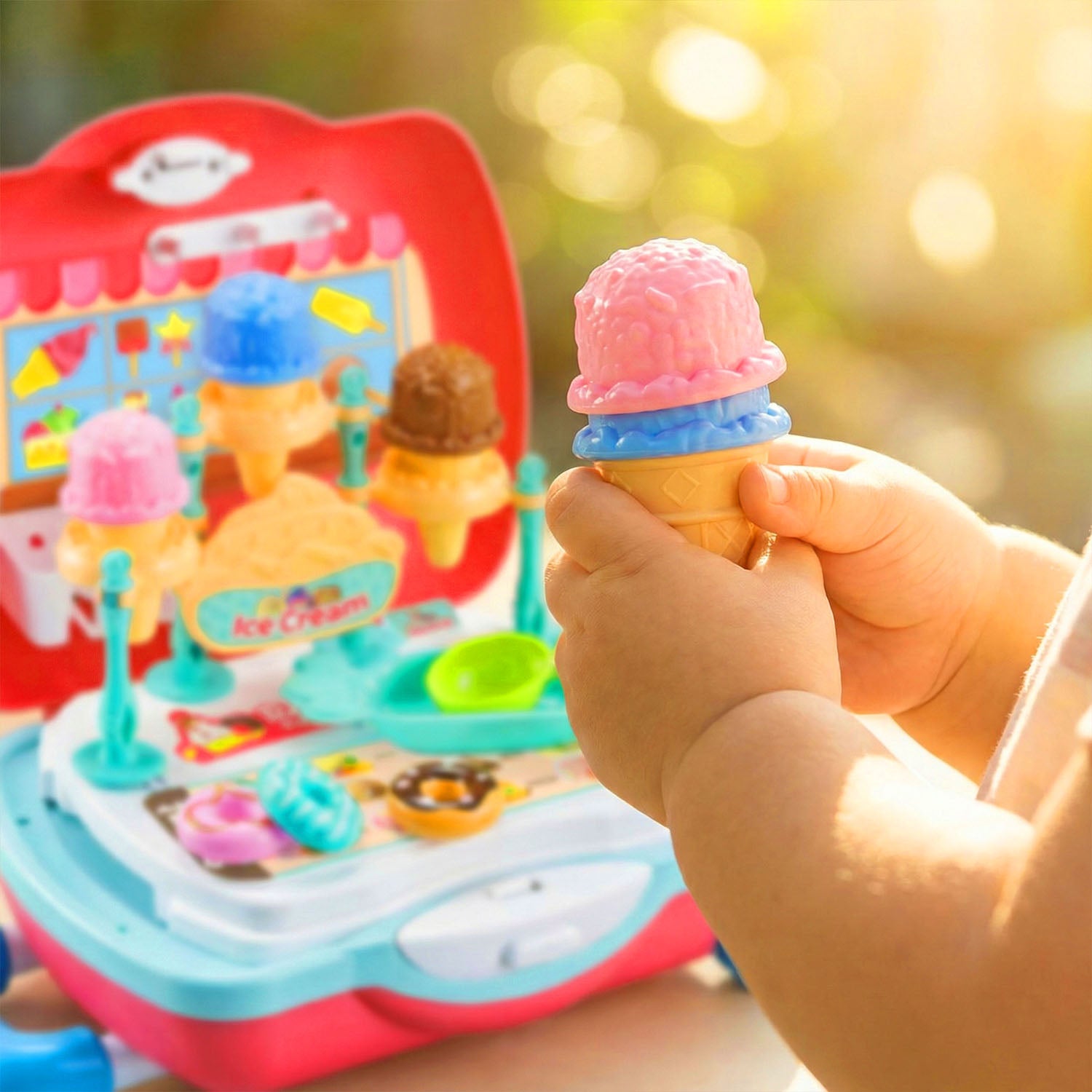 Kids pretend ice cream shop toy set