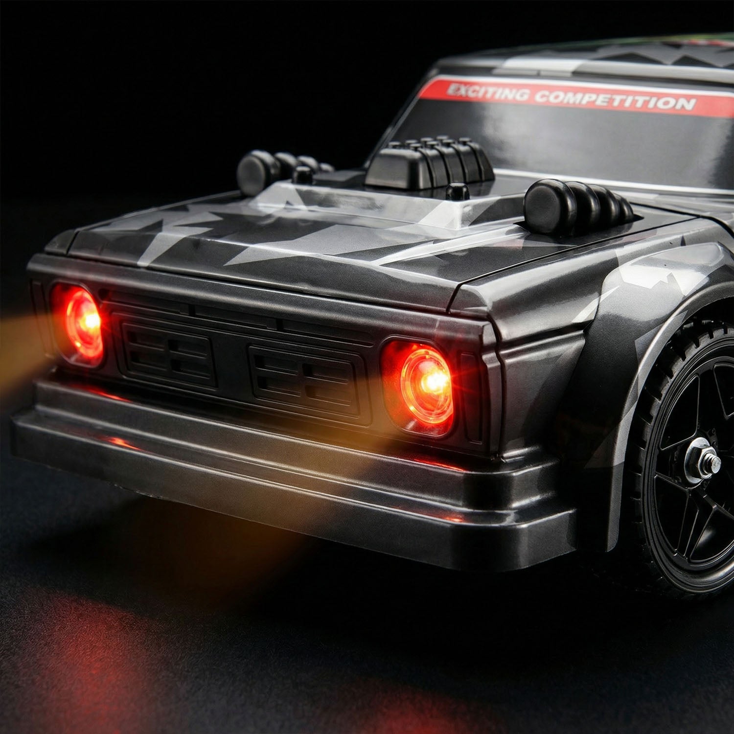 High speed brushless RC racing car with drift tyres