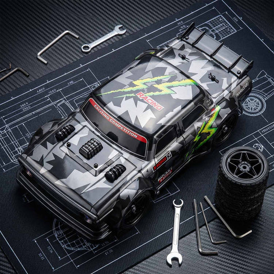 4WD RC car with metal drivetrain and LED headlights