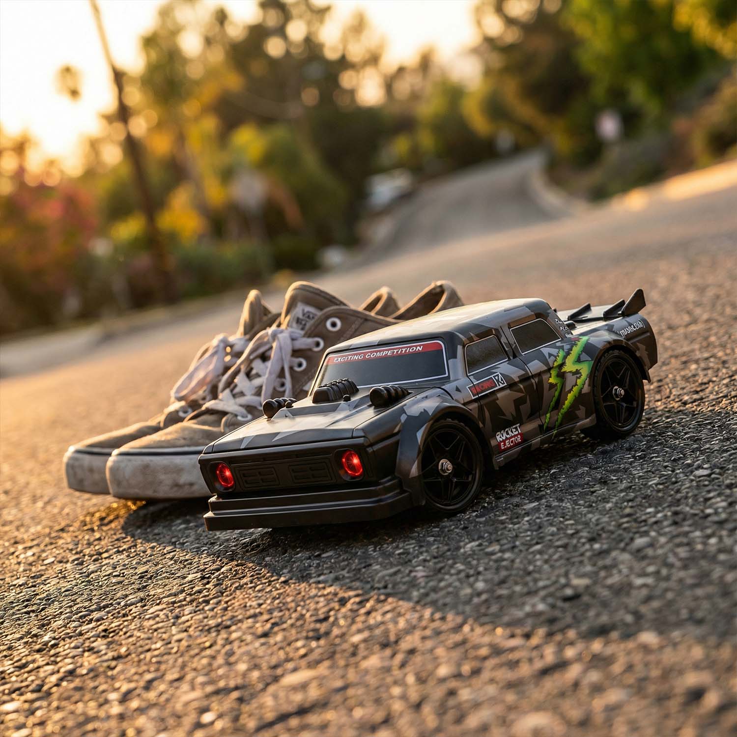 High speed brushless RC racing car with drift tyres