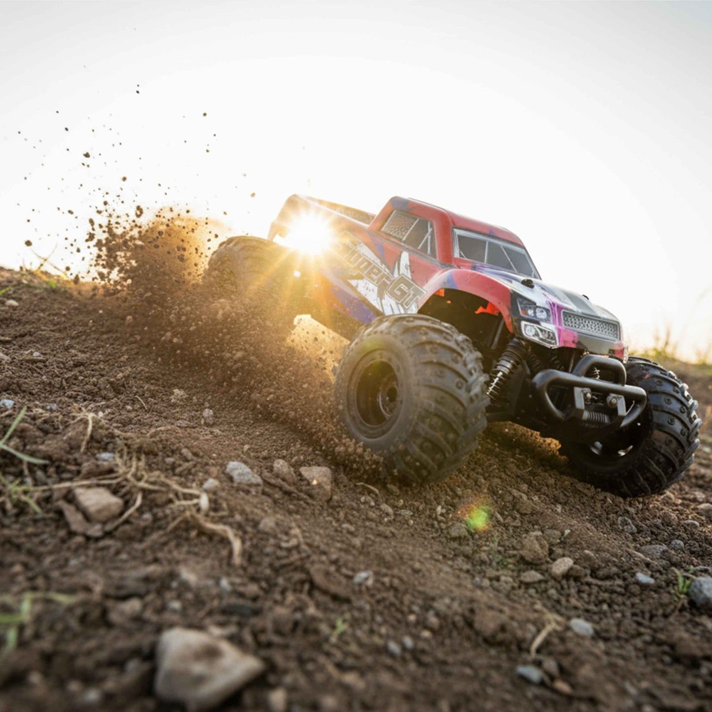 READY 1:16 RC Monster Truck 2.4GHz (30+ km/h) Rechargeable USB – For Kids 6+